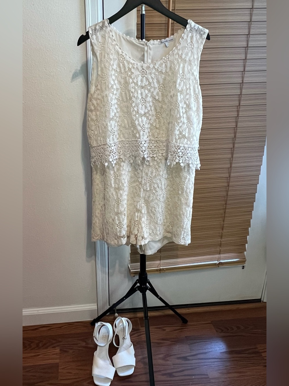 Charlotte Russe Ivory Floral Lace Romper